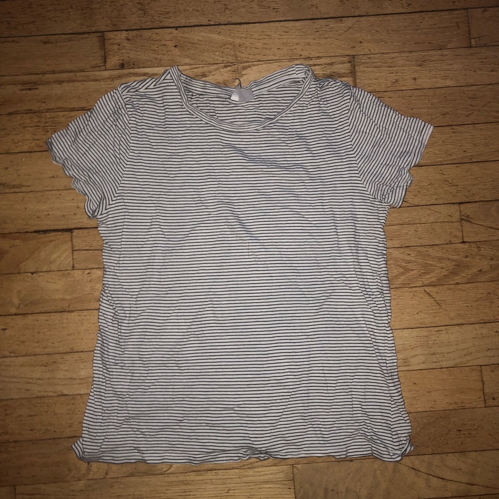 black & white striped t shirt